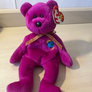 Ty Beanie Babies Millennium The Bear